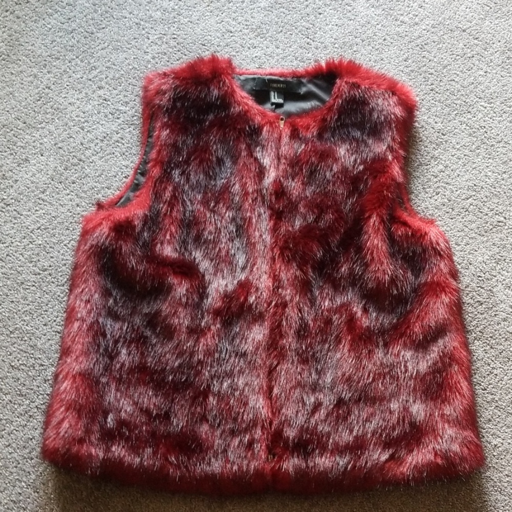 Faux fur burgundy Vest